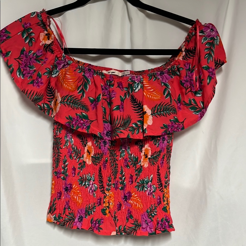 Mi Ami orange-red Ruffled Smocked Tank Top Francesca’s SzM